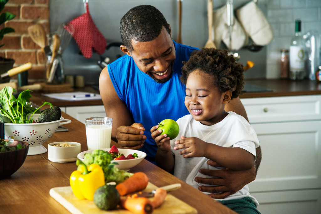 family eating health